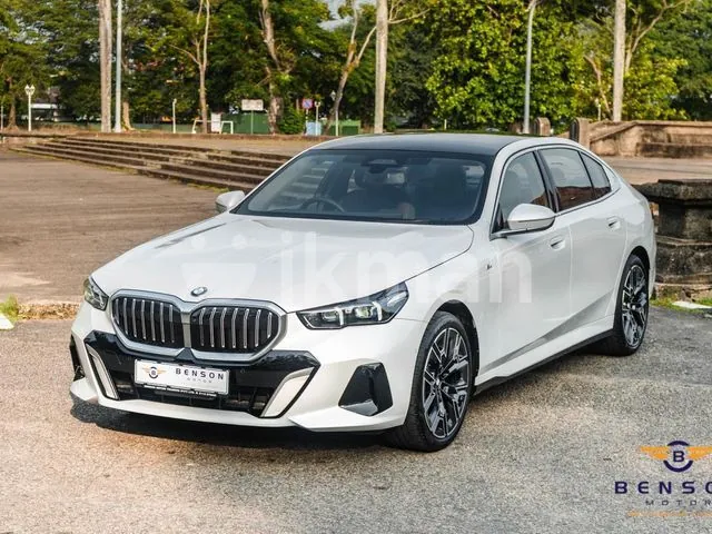 BMW 525Li 2025 photo 5