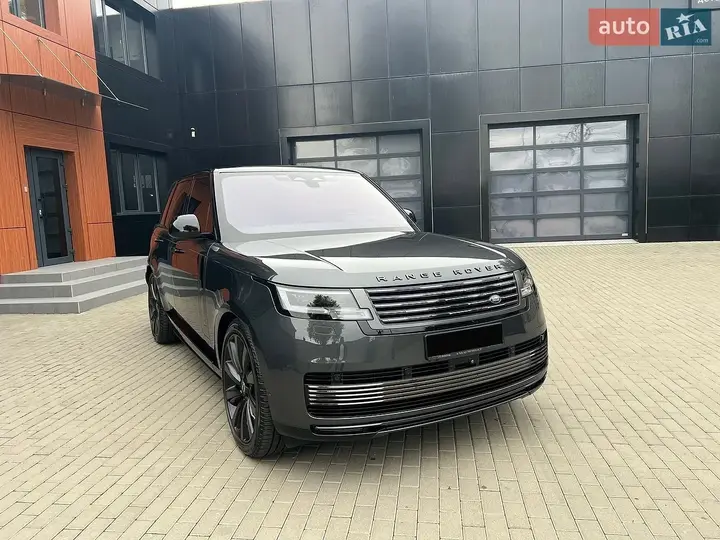 Land Rover Range Rover 2023 photo 2