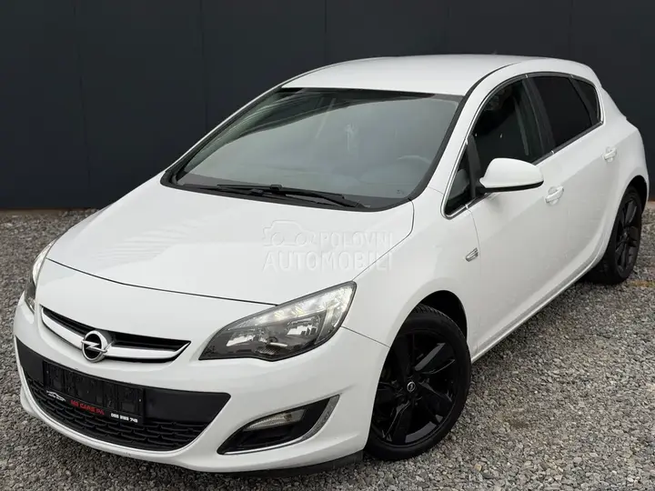 Opel Astra J