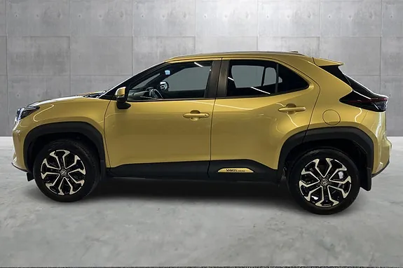 Toyota Yaris Cross 2022 photo 2