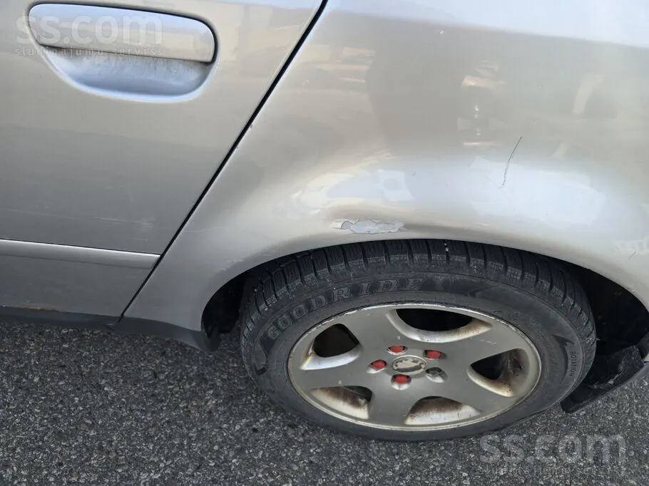 Audi A6 2001 photo 4