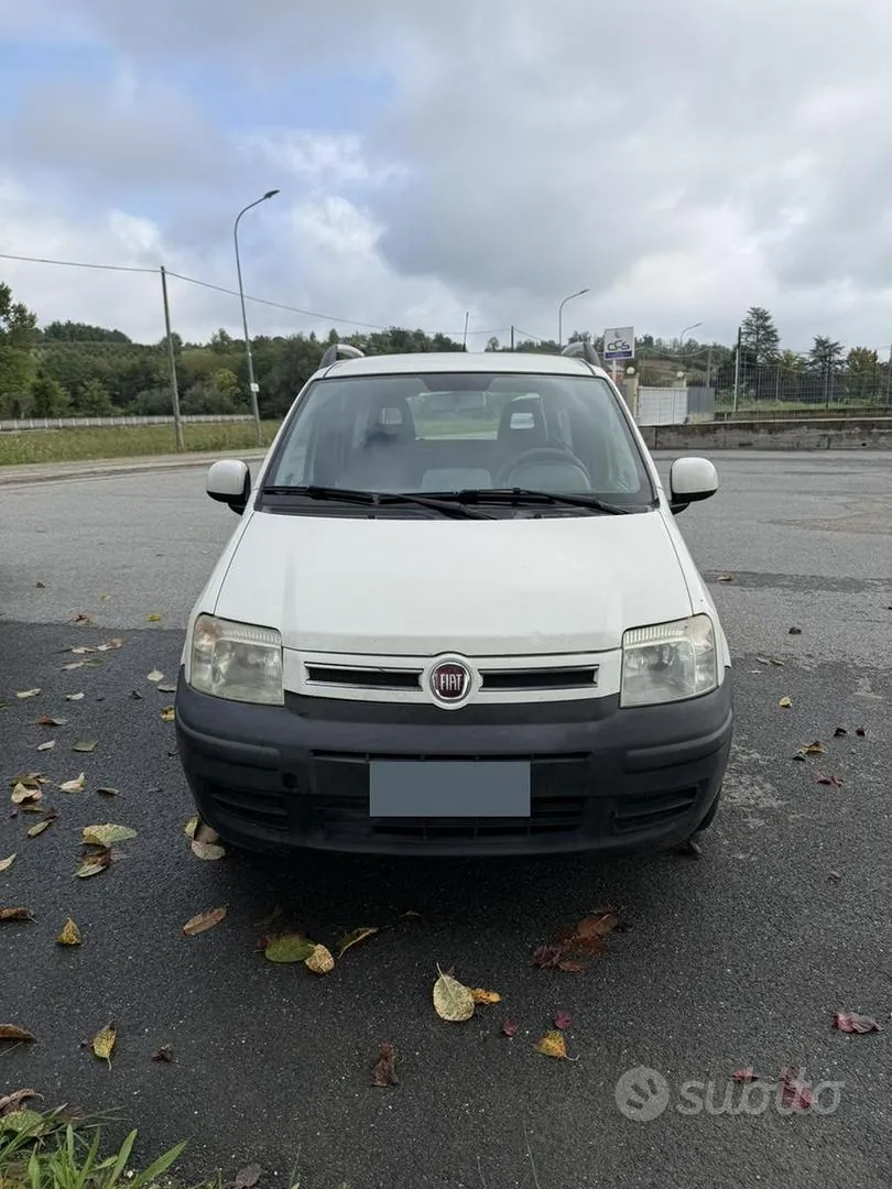Fiat Panda 2011 photo 2