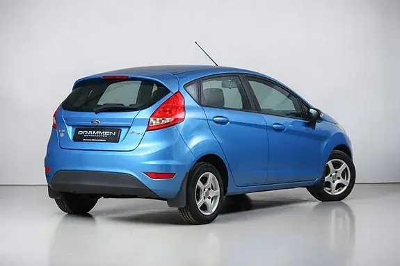 Ford Fiesta 2011 photo 3