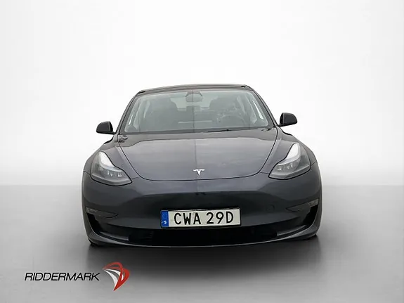 Tesla Model 3 2023 photo 3