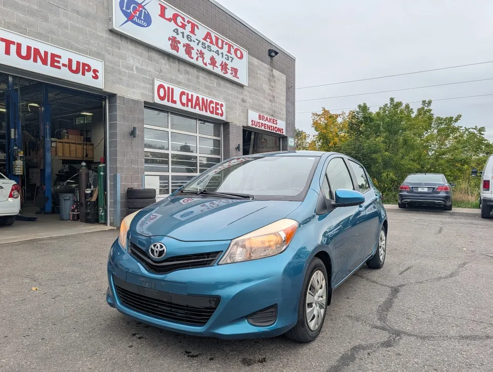 Toyota Yaris 2013 photo 3