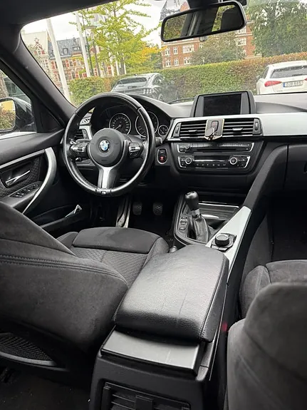 BMW 318D 2015 photo 2