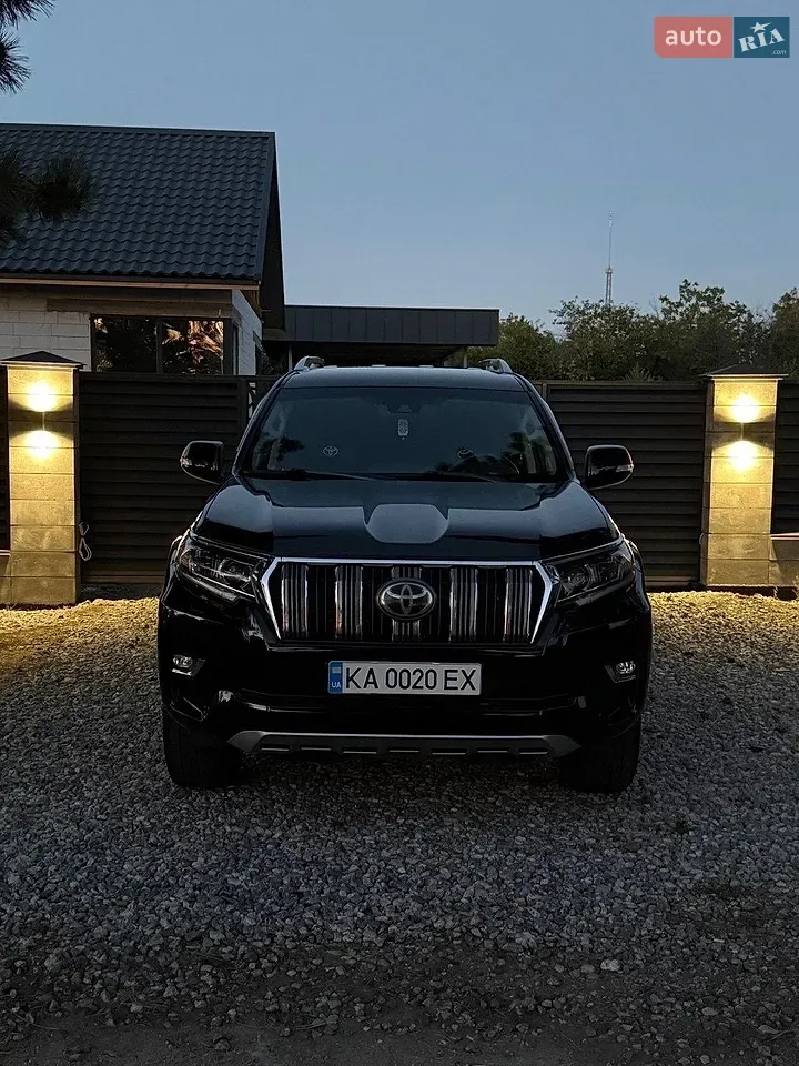 Toyota Land Cruiser Prado 2019 photo 2