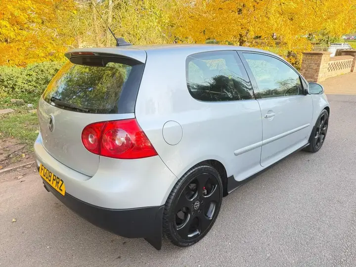 Volkswagen Golf 2008 photo 5