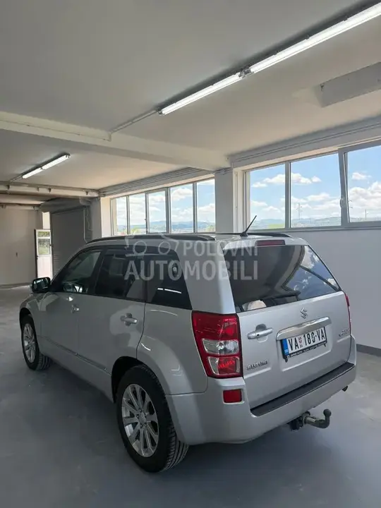 Suzuki Grand Vitara 2014 photo 5