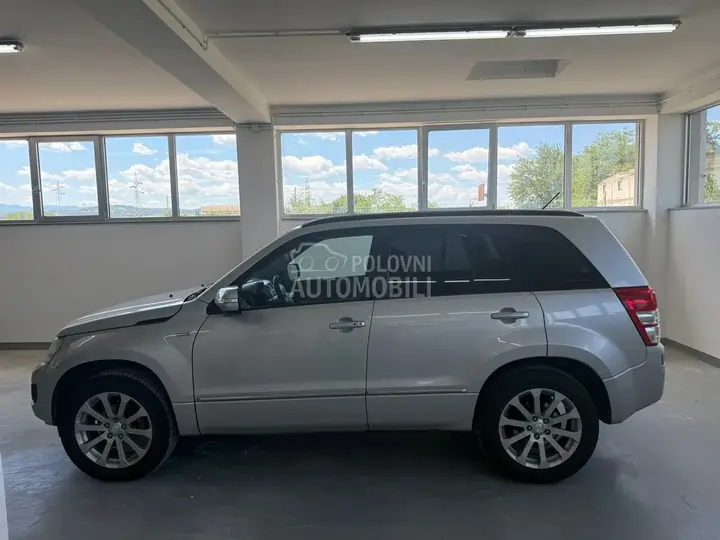Suzuki Grand Vitara 2014 photo 4