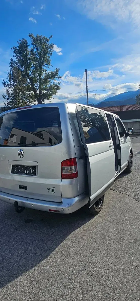 Volkswagen T5