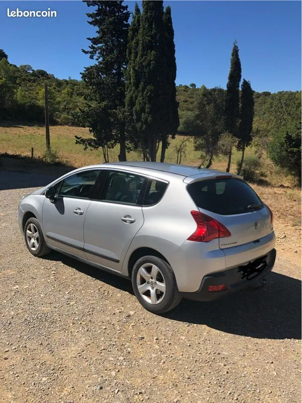 Peugeot 3008 2011 photo 2