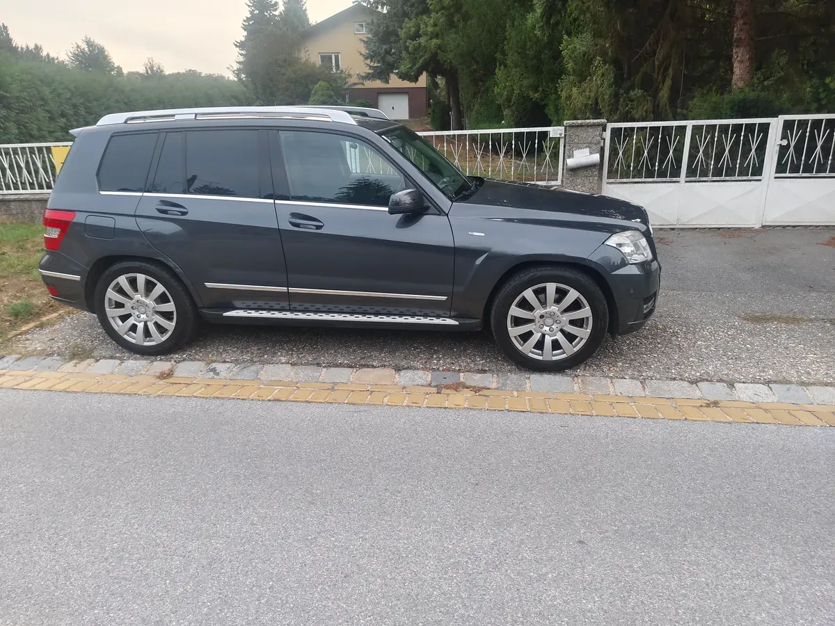 Mercedes-Benz Glk Class 2010 photo 3