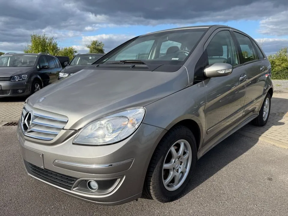 Mercedes-Benz B170