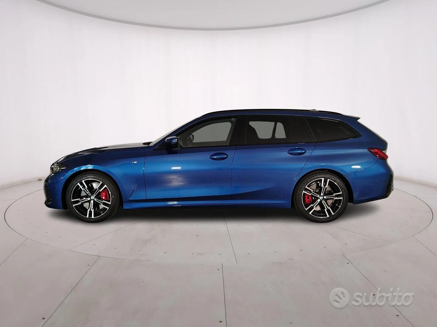 BMW 3 Series 2024 photo 3