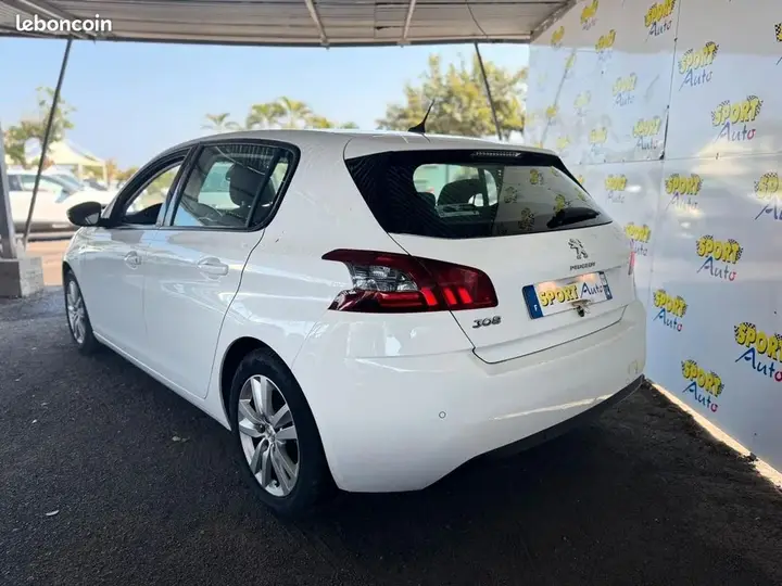 Peugeot 308 2021 photo 4