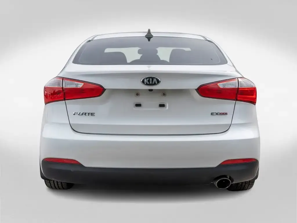 Kia Forte 2016 photo 5
