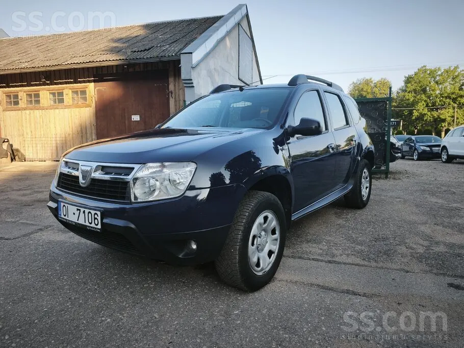 Dacia Duster 2012 photo 3