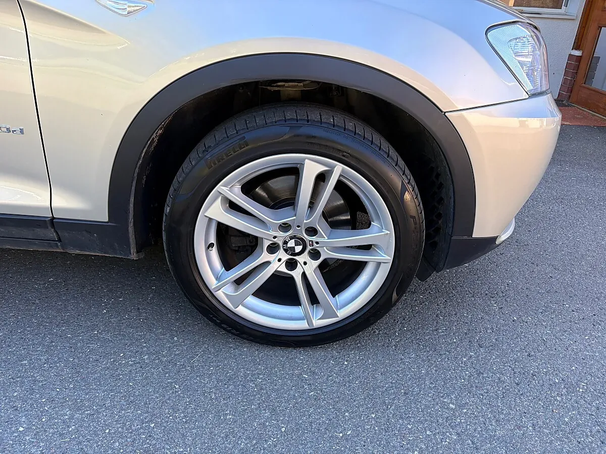 BMW X3 2011 photo 3
