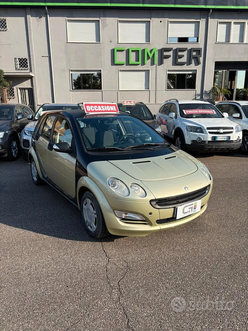 Smart Forfour 2005 photo 2
