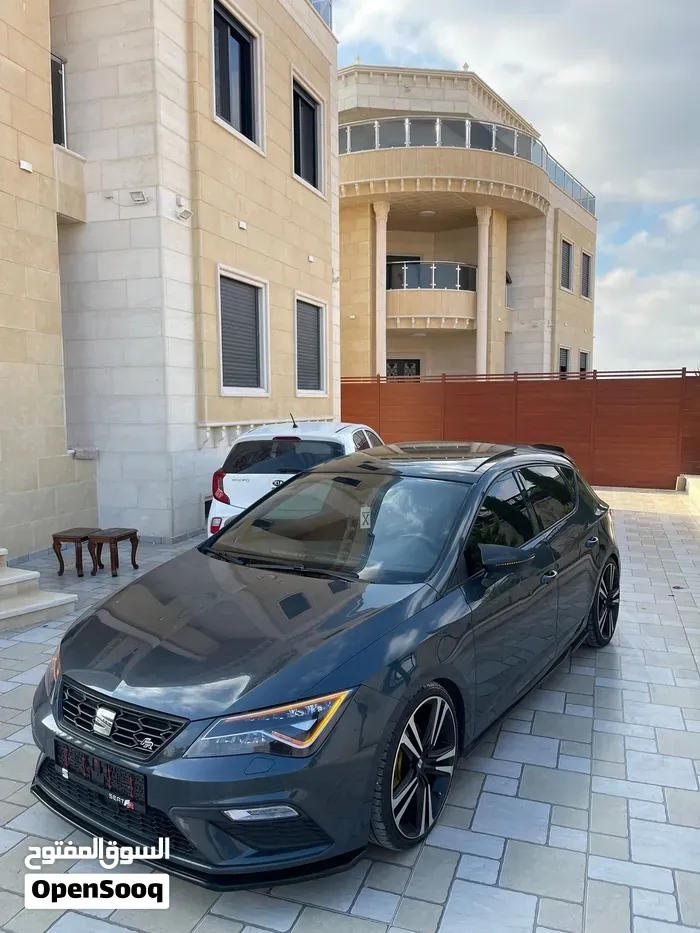 Seat Leon 2020 photo 2