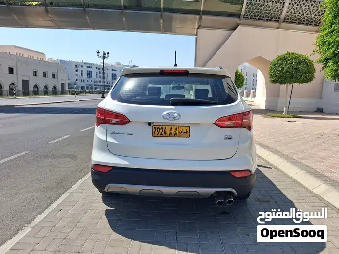 Hyundai Santa Fe 2015 photo 2