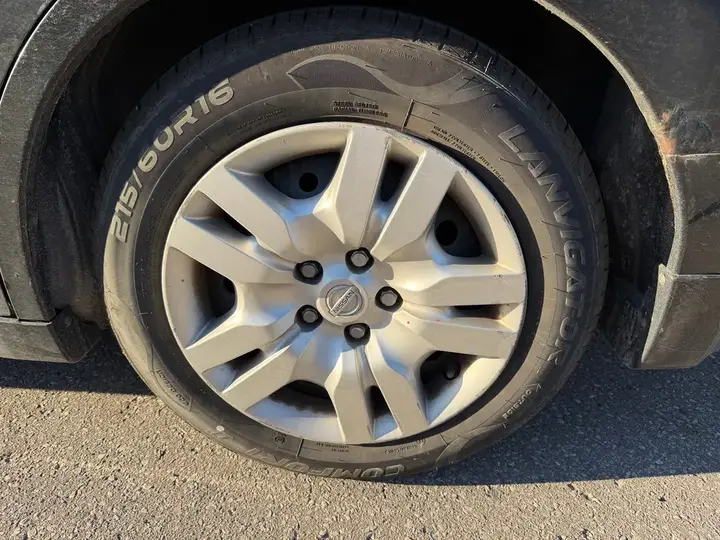 Nissan Altima 2012 photo 4