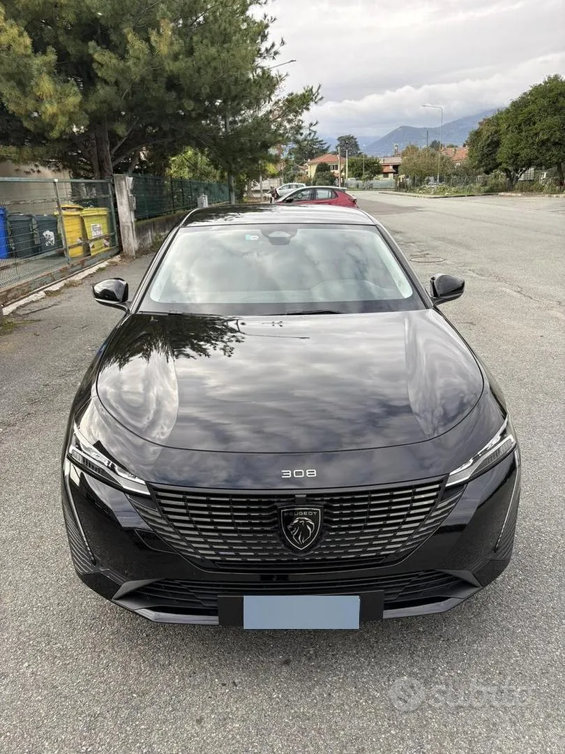 Peugeot 308 2023 photo 2
