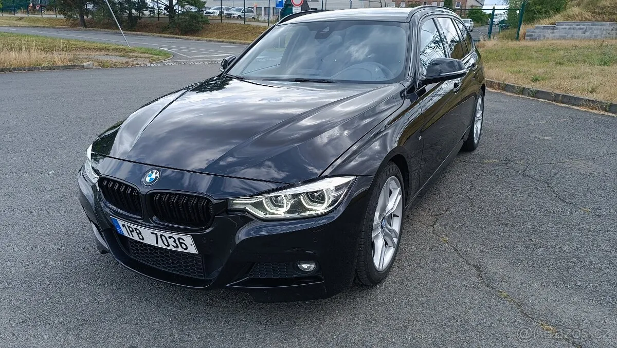 BMW 3 Series 2018 photo 3