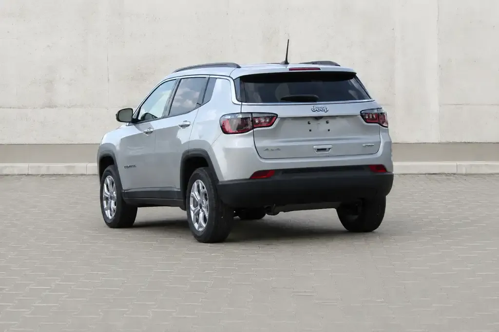 Jeep Compass 2026 photo 4
