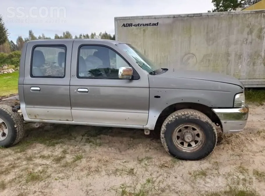 Ford Ranger 2003 photo 2