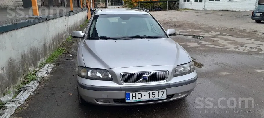 Volvo V70