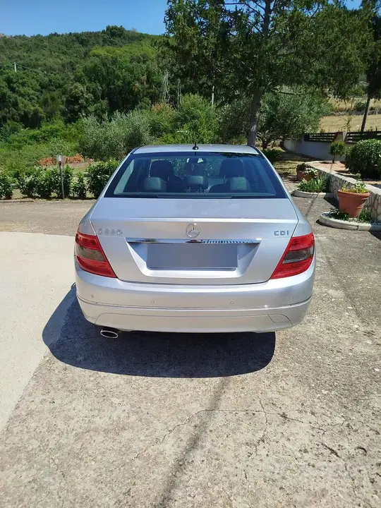 Mercedes-Benz C-Class 2007 photo 2