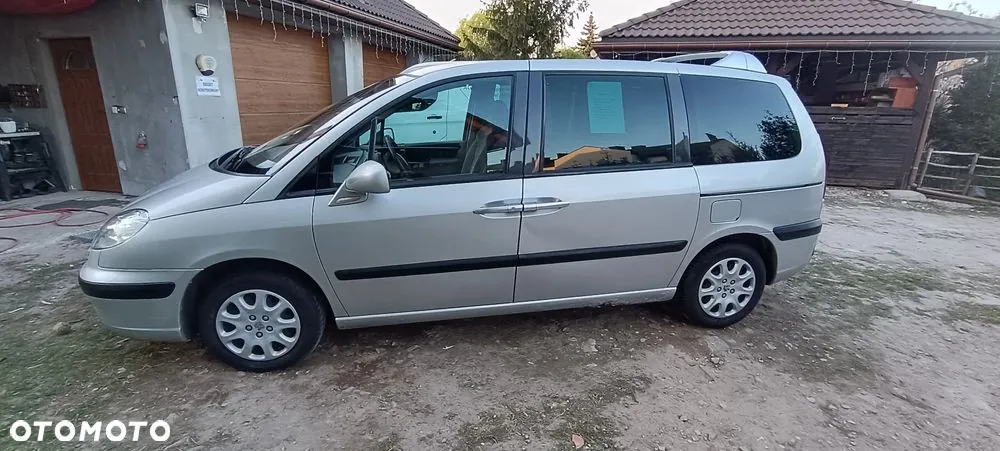 Peugeot 807 2004 photo 4