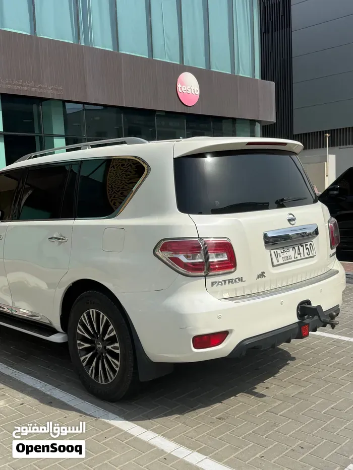 Nissan Patrol 2016 photo 2