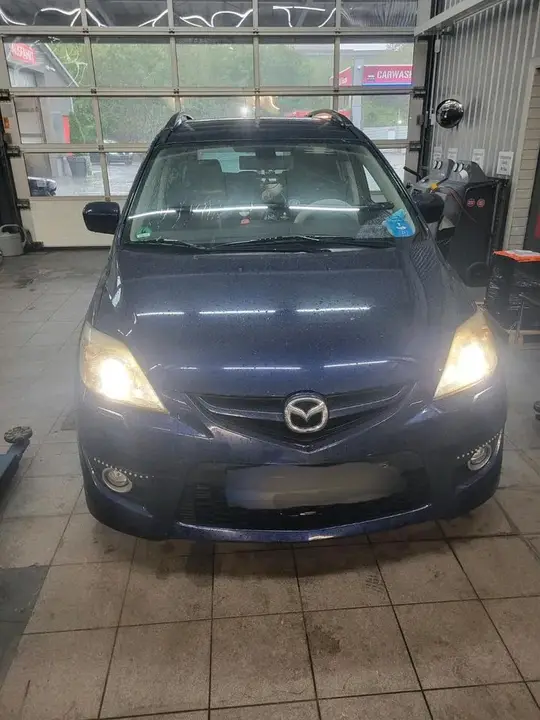 Mazda 5