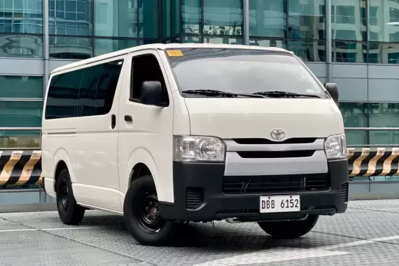 Toyota Hiace 2023 photo 3