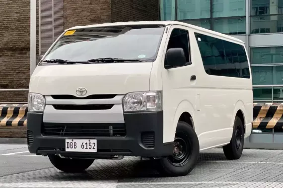 Toyota Hiace 2023 photo 4