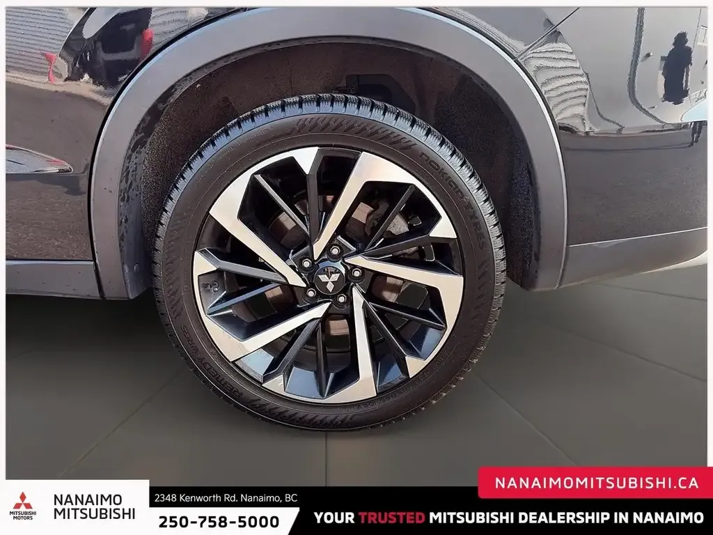 Mitsubishi Outlander 2022 photo 2