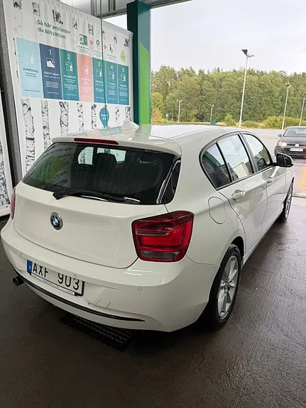 BMW 118D 2014 photo 3