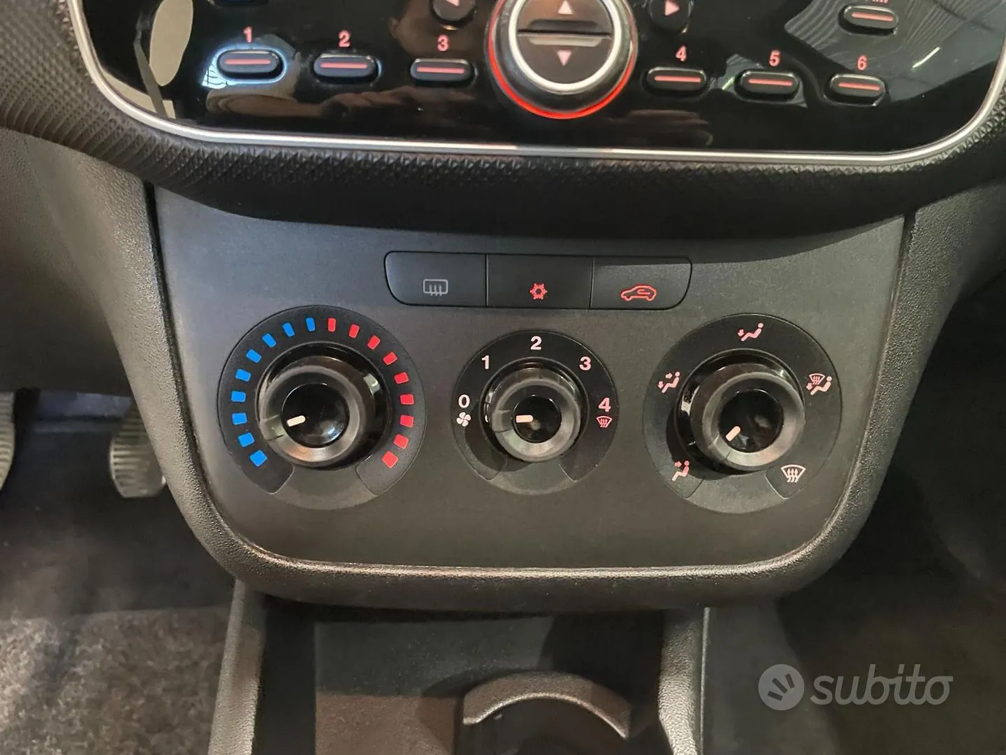 Fiat Punto 2016 photo 4