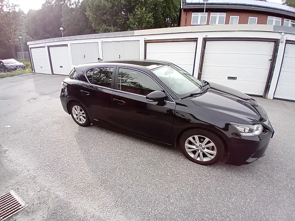 Lexus Ct200H 2014 photo 3