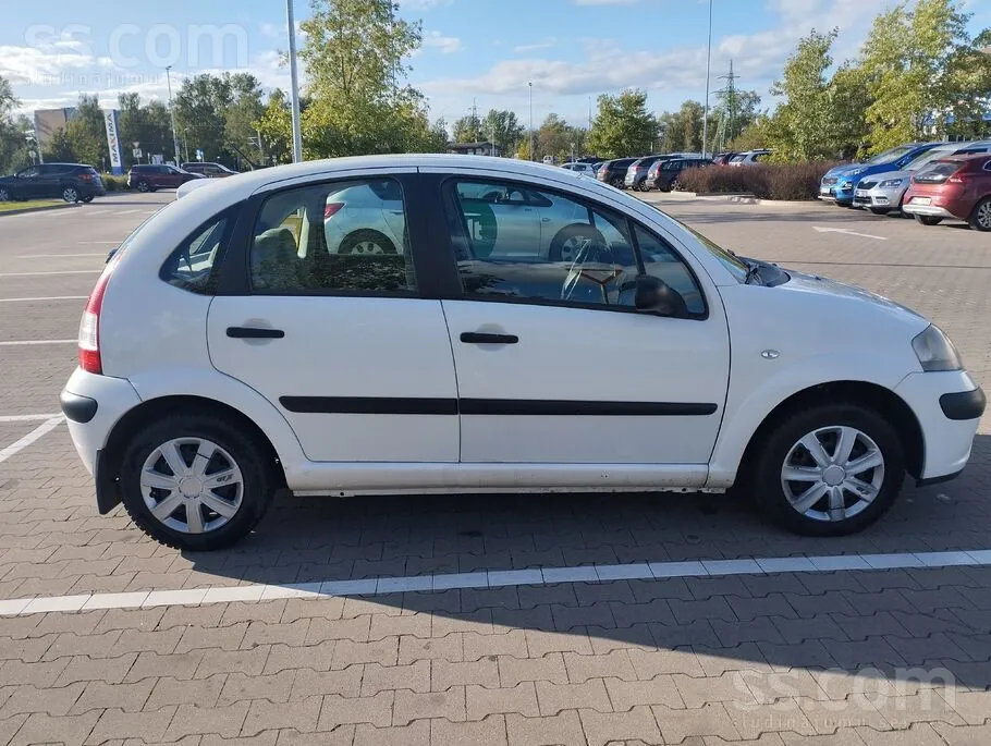 Citroen C3 2009 photo 4