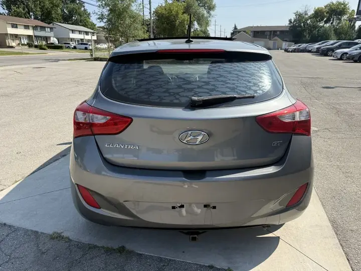 Hyundai Elantra 2016 photo 4