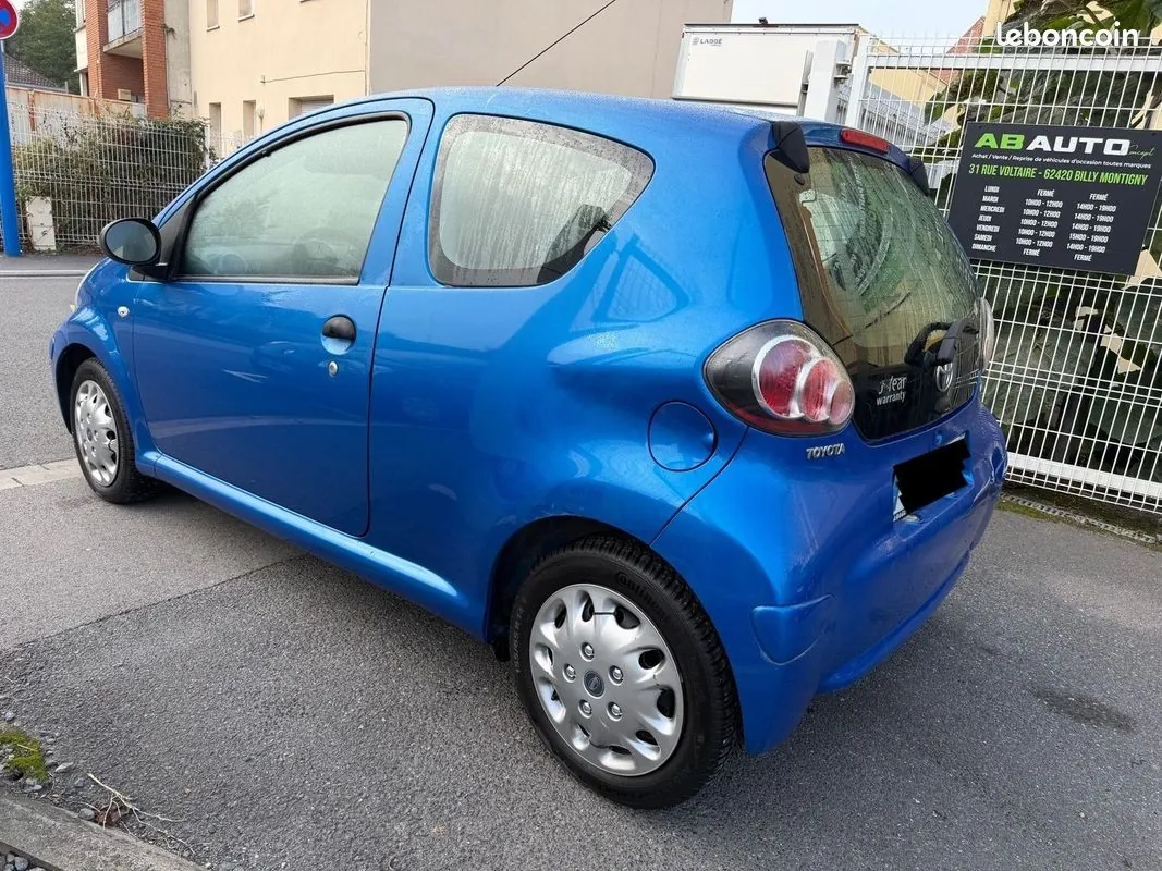 Toyota Aygo 2011 photo 4