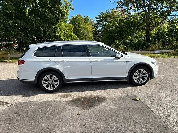 Volkswagen Passat Alltrack 2018 photo 4