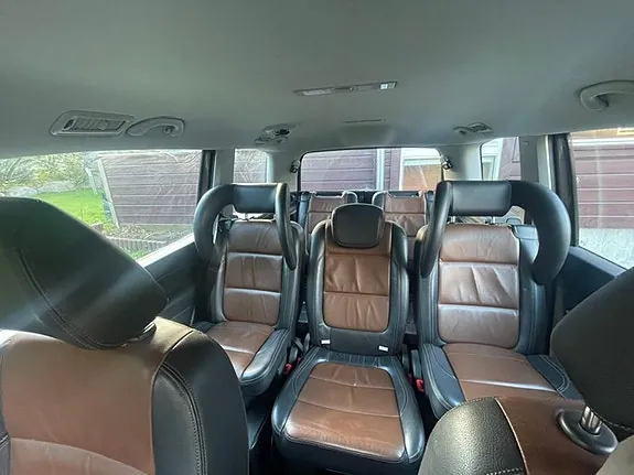 Volkswagen Sharan 2011 photo 2