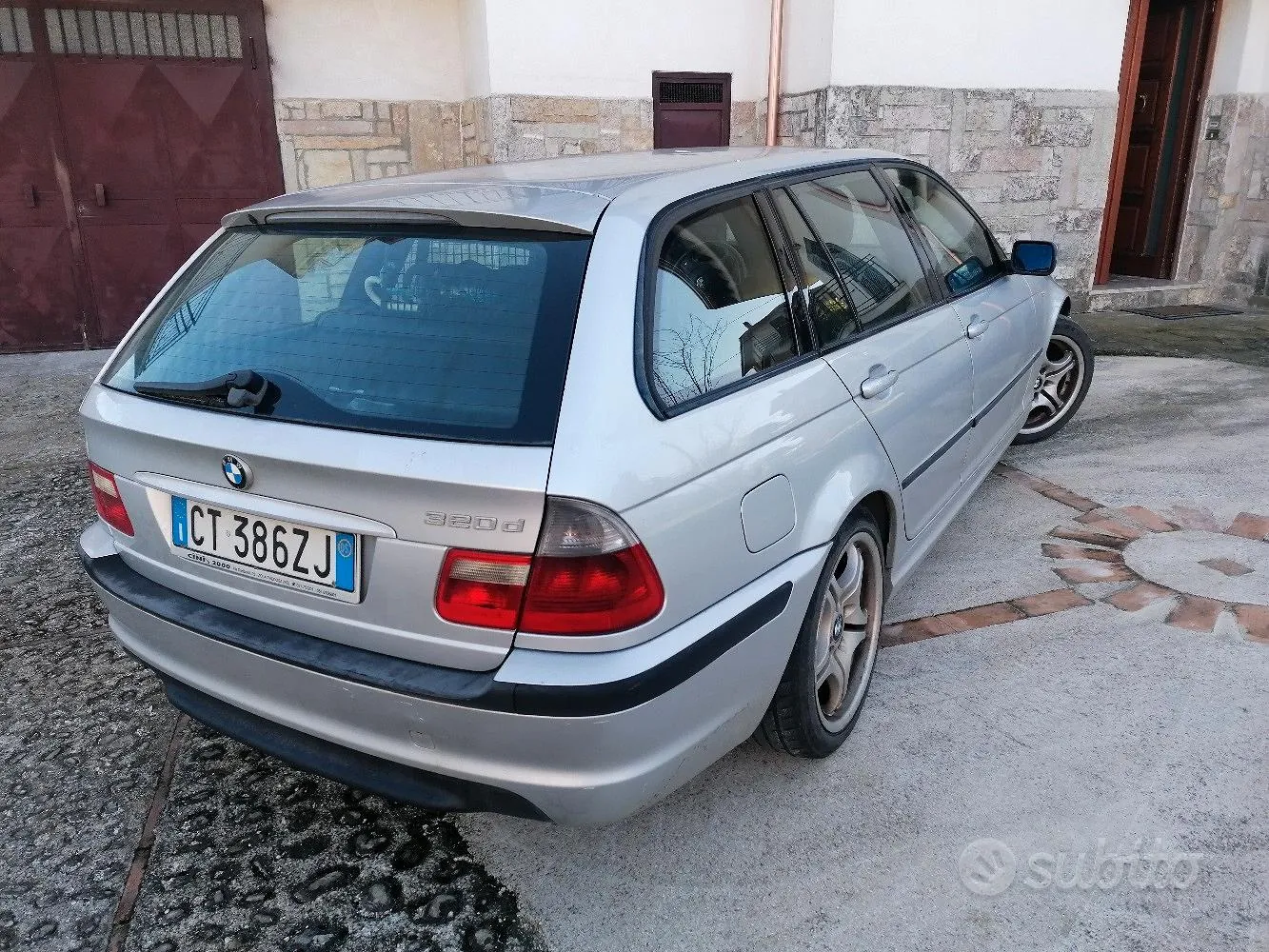 BMW 3 Series 2005 photo 4
