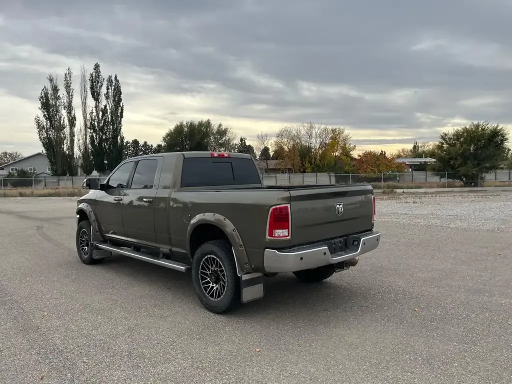 Ram 3500 2015 photo 2