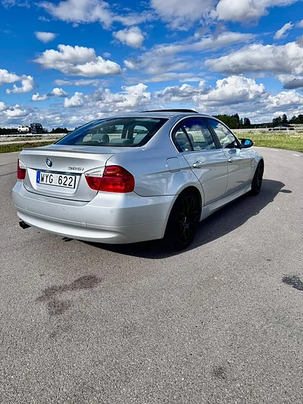 BMW 325I 2005 photo 3